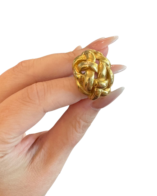 Trifari Knot Ring